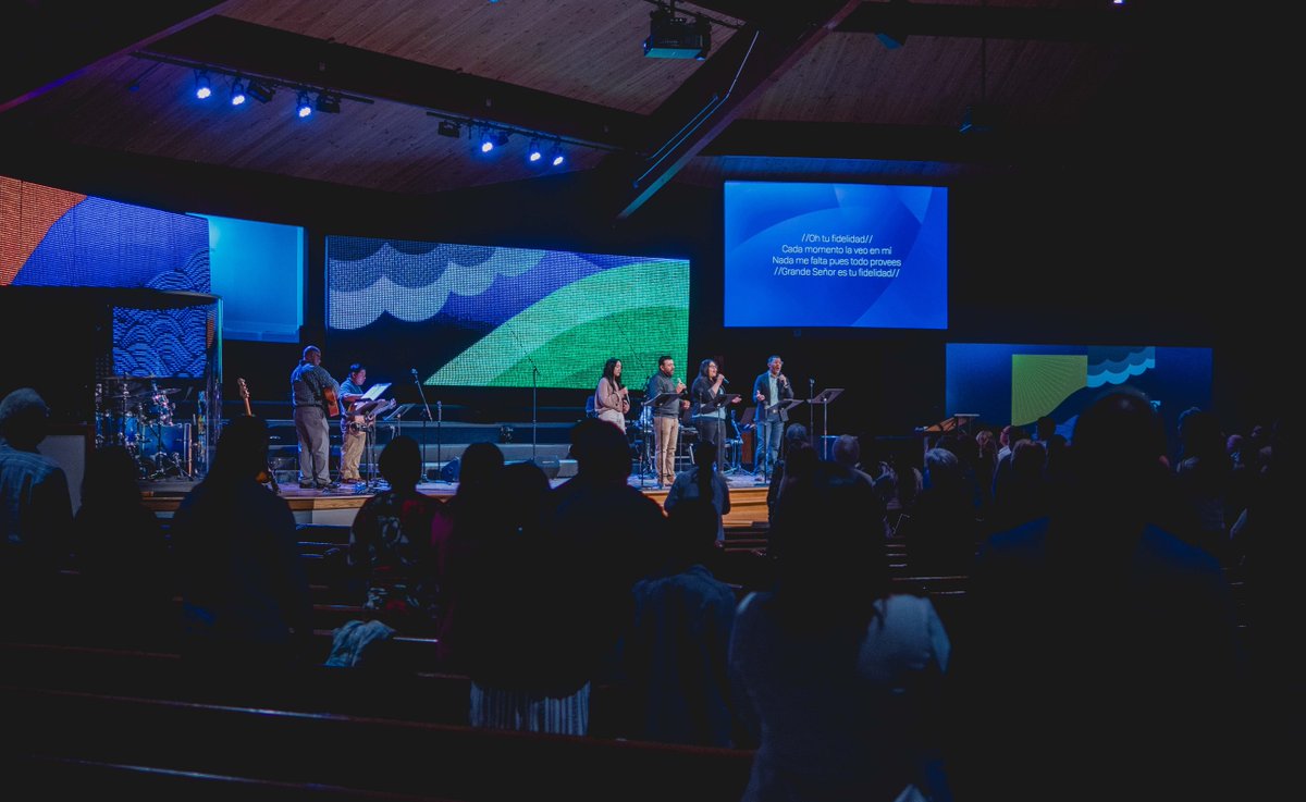 El dom., 17 de mar., de 2024 tuvimos la grata visita del pastor Salvador Gómez en nuestra congregación en Louisville, KY. Estuvo predicando en el Salmo 107 bajo el tema "El Dios que calma tempestades y corazones".
Mira el sermón completo en este enlace:
buff.ly/4clMbFx