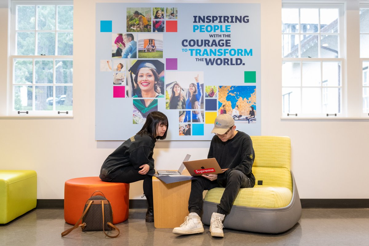 We're pleased to welcome @RoyalRoads back as a 10 to Watch sponsor this year. 'Courage and innovation help leaders become Changemakers. That’s why Royal Roads University is proud to sponsor the Douglas Magazine 10 to Watch.' Stay tuned as we reveal our 10 to Watch winners!