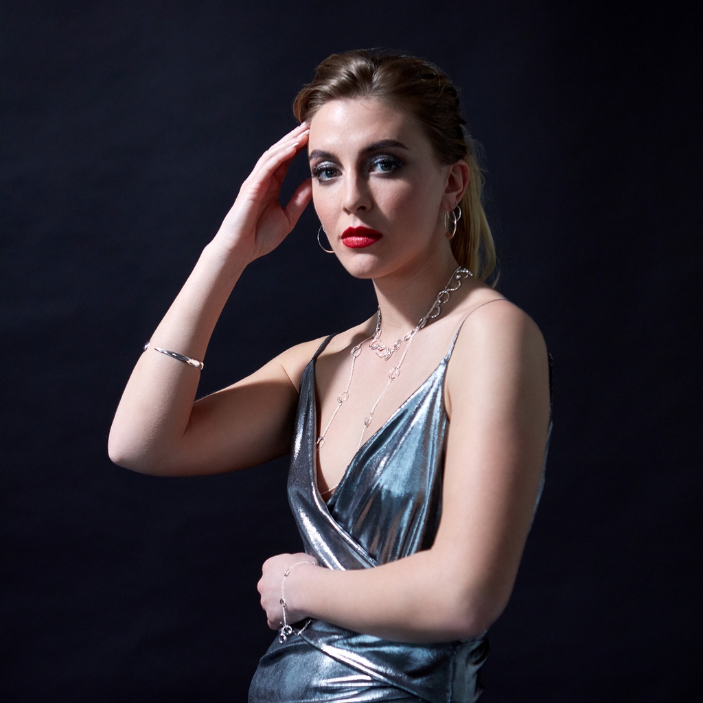 Explore our Luna Collection on this full moon! 🌕️