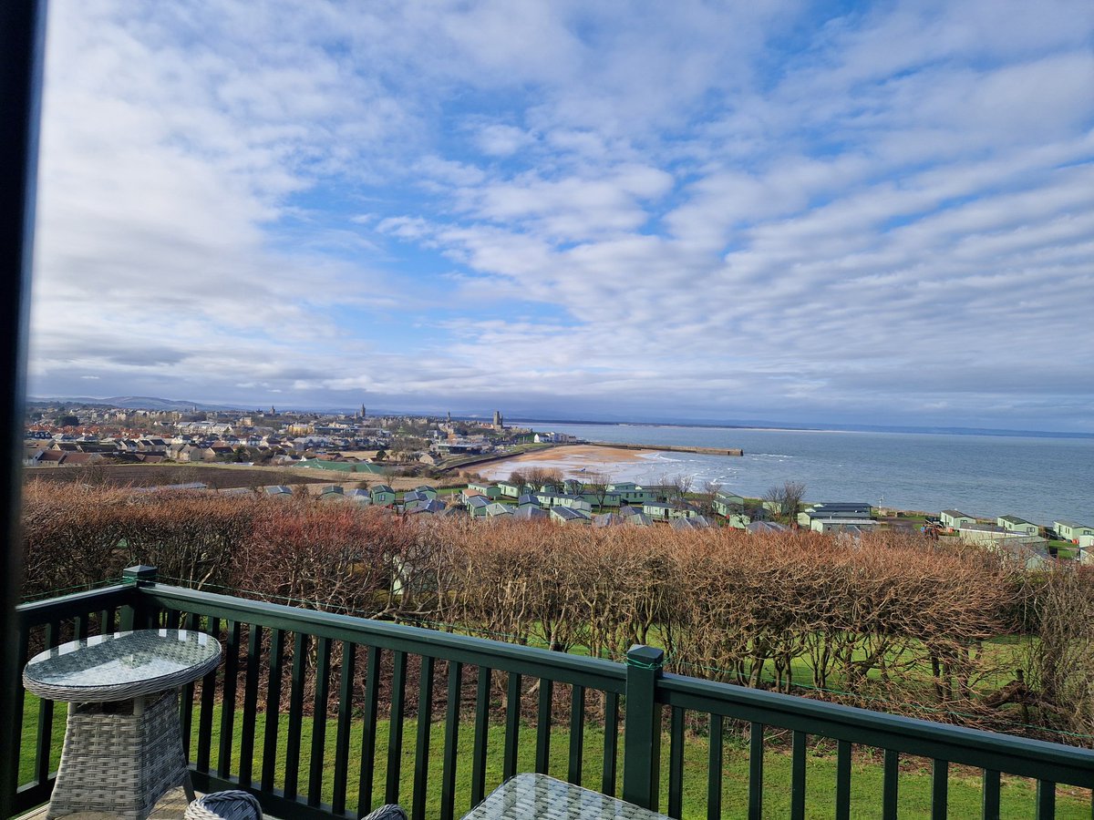 I've journied to the home of golf
To have a nice wee break
Too late for Dazzler's party
And too late for birthday cake 

My caravan's a belter
It's the Dazzler's, that's for sure
Cause the cleaner's just got finished 
As the stains were rather poor
<a href="/gordonduncan7/">Gordon Duncan</a> 
<a href="/ClydeSSB/">Clyde 1 Superscoreboard</a>