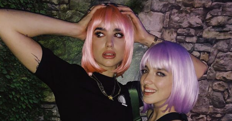AllergicLiving's tweet photo. When non-allergic people—celebrity or not—stand up for people with #foodallergies, they build awareness of the condition + can diplomatically deflect awkward situations. What happened when @DuaLipa stood up for her #treenut allergic sis on a United flight? Find out: @HannahLank