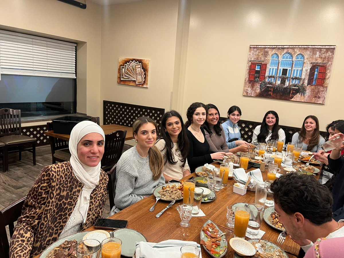 The Midwest Chapter had a delightful iftar on Saturday, March 16 at Libanais. The chapter gathered to reconnect, enjoy delicious food and drinks, and raise money for Al Jar Lil Jar!