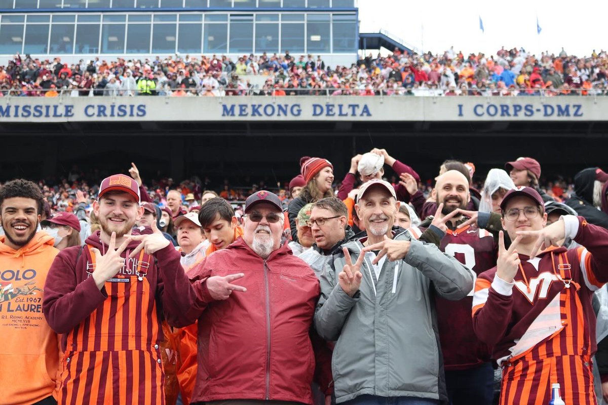 MilitaryBowl tweet picture