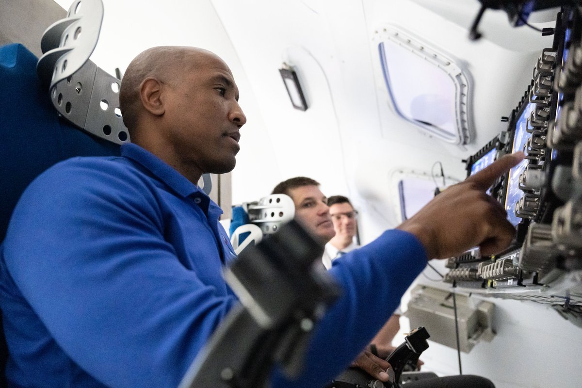 Orion Spacecraft tweet media
