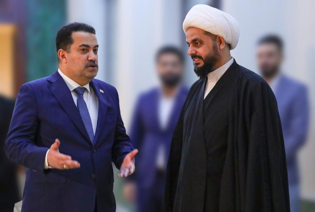 قال تعالى  ( وإذا حكمتم بين الناس أن تحكموا بالعدل )
نطالبكم بالأمانةالتي أوكلت إليكم ان تنصفواالخريجين القدامى بالتعيين أعمارهم لا تتحمل التأجيل
#محمدنا_طوفان_الانجاز 
#جاهزون 
#الخريج_القديم_أحق_بالتعيين 
تنسيقية بغداد /رابطة الخريجين القدامى برئاسةالأستاذ نبراس الخزعلي