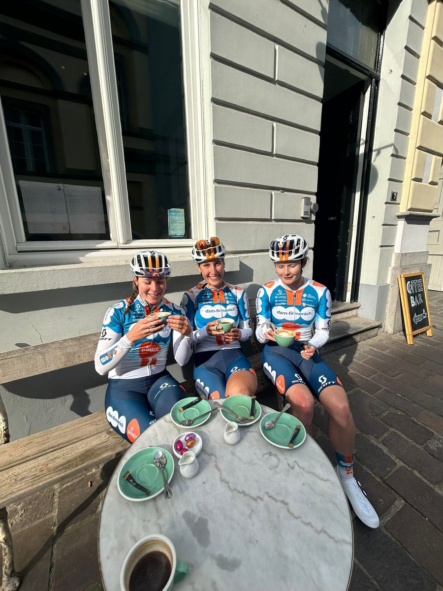 Coffee rides don’t get better than in Venice of the North. Tomorrow @bruggedepanne on the menu 🍽️