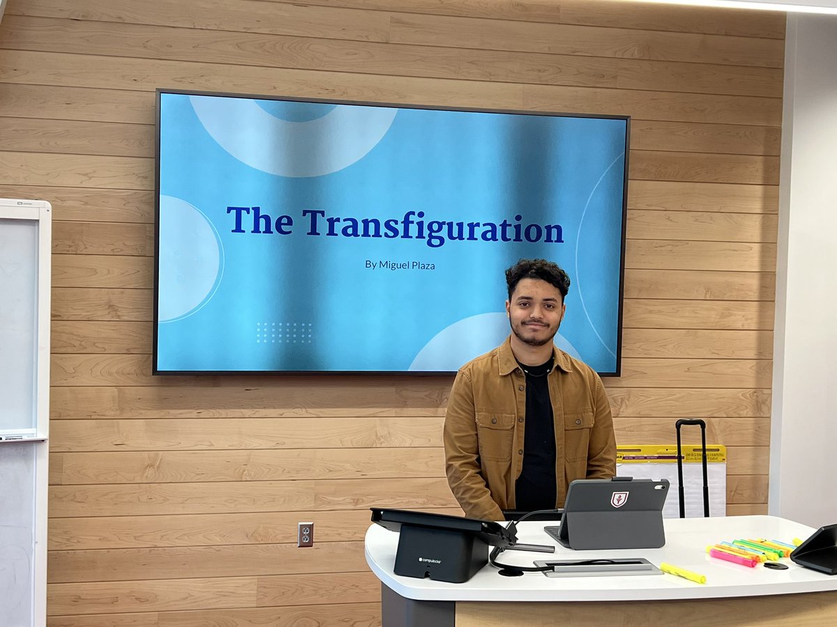 Great presentation on the Transfiguration by Miguel plaza in our @HCollege New Testament class. #hcfamily #untiltheend
