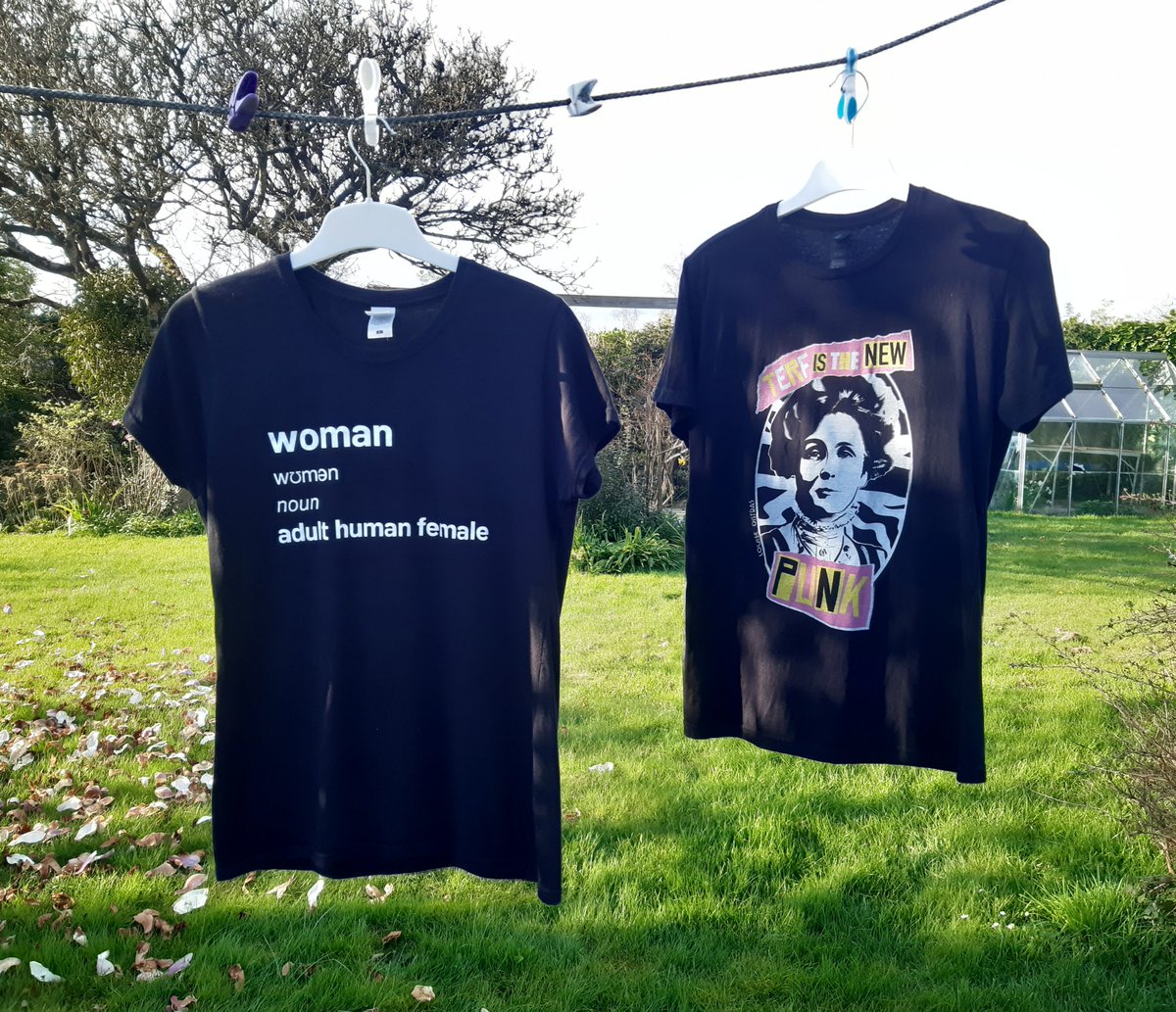 The best thing about this sunny weather is drying my t-shirts outside on the washing line. 😎
@ThePosieParker @terfpunks 
#woman #AdultHumanFemale #TERFIsTheNewPunk