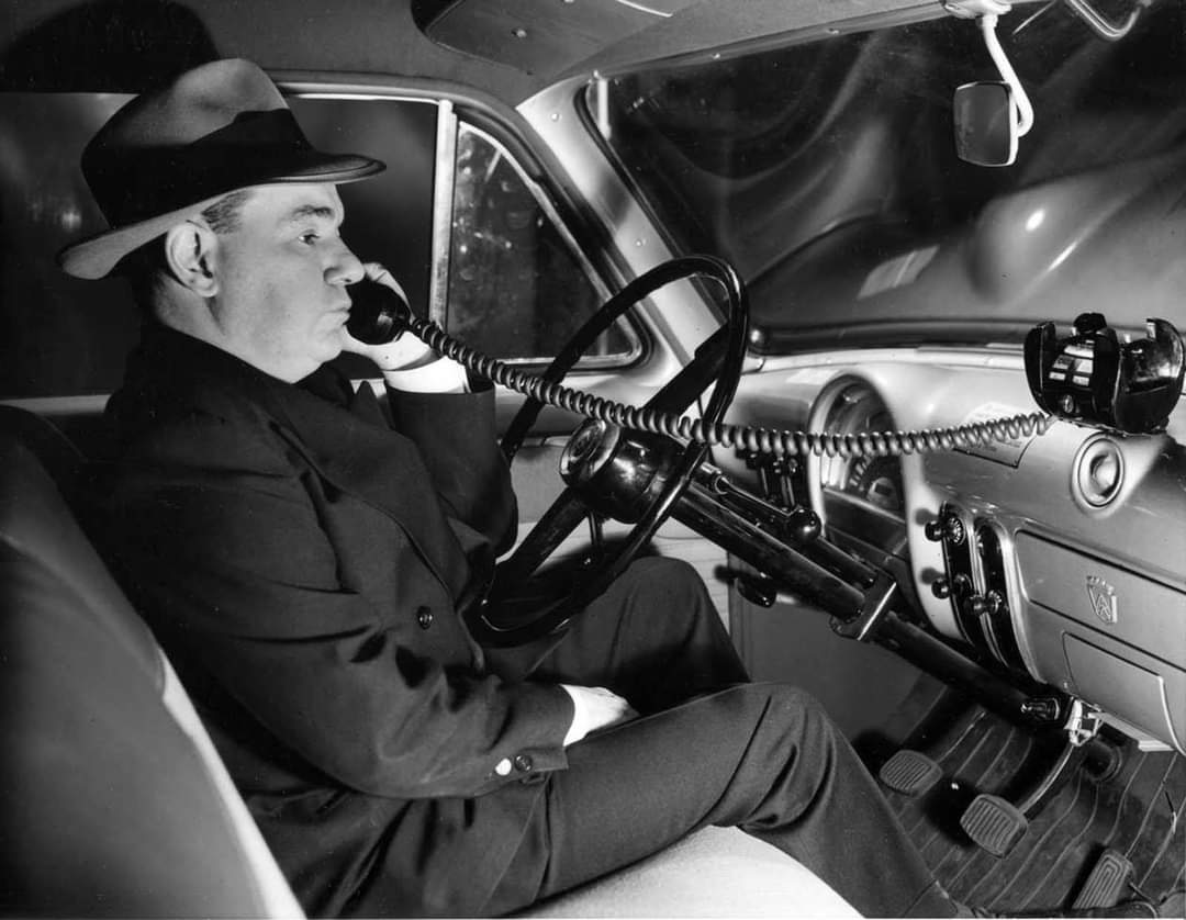 myteks's tweet image. A man using a mobile telephone in an automobile. 1954.
.
.
.
.
.
.
.
.
.
.
 #militaryhistory #ushistory #historylesson