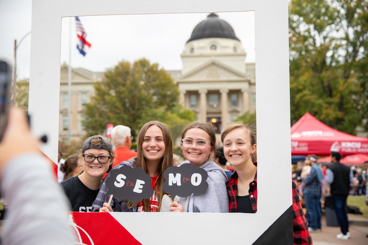 We're getting closer and closer to our #SEMOGivingDay goal of $350,000! Keep it up, SEMO community! Together, we can transform the nest!

🔗: ecs.page.link/YJMSP