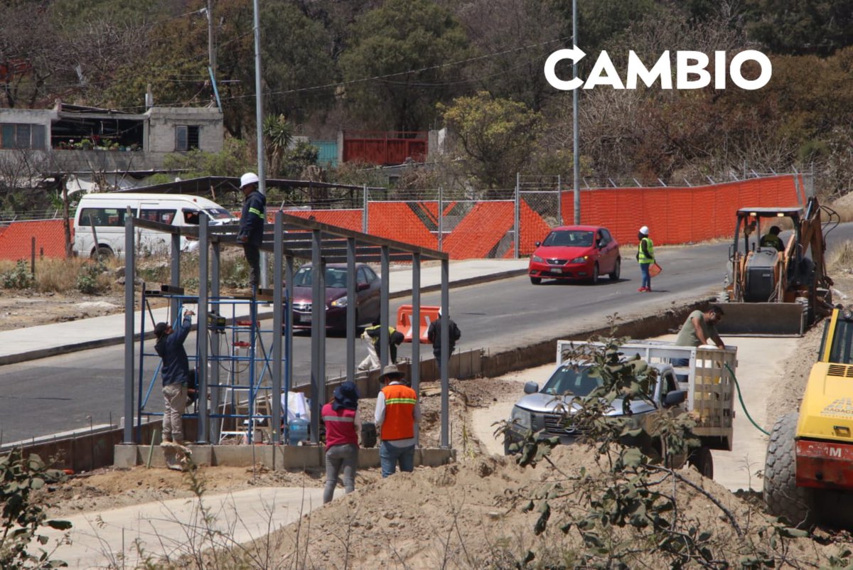 Diario_Cambio's tweet image. 🚍🛣️🚧 Avanzan los trabajos de la nueva #Línea4 del sistema #RUTA, en algunas partes del #PeriféricoEcológico; ya se encuentran las estructuras de los paraderos

📸 ǀ Rafael Murillo

#diariocambio