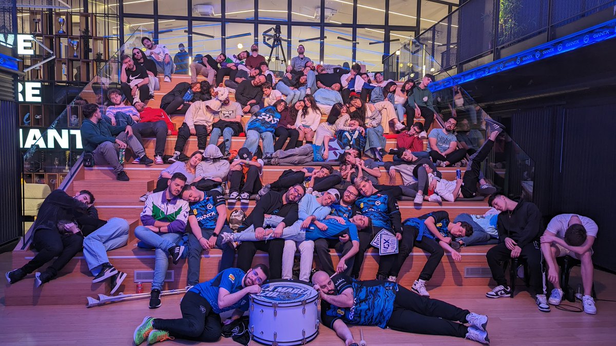 GIANTXGG's tweet photo. Aquí en el el Home esperando la resolución de la LVP. https://t.co/FKBVIMHlv4