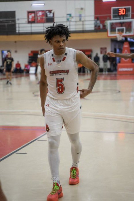 6'2 guard Jo-Nathan Kelly out of CCBC Catonsville Junior College tells me that he's receiving interest from Point University, Saint Augustine, Johnson C Smith, West Alabama, among others. Central State &amp; Northwestern Ohio have offered.

17.5 PPG
4.0 RPG

<a href="/jojokelly03/">Jo-Nathan Kelly</a>.