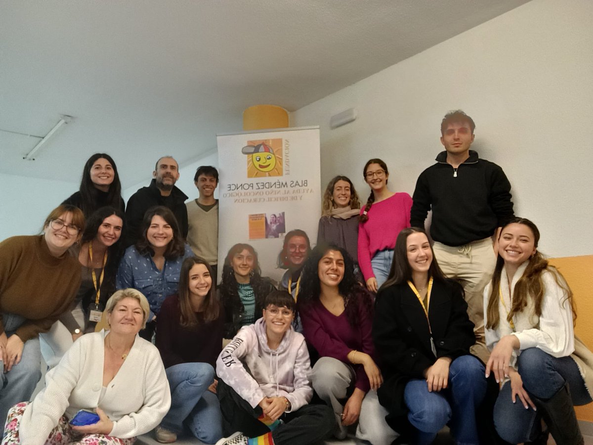 Algunos de nuestros compañeros de la Unidad de Hospitalización Breve y del Hospital de Día de adolescentes participaron el sábado pasado en una formación a los voluntarios de la <a href="/BlasMendezPonce/">Fundación Blas Méndez Ponce</a> que colaboran en nuestro hospital.