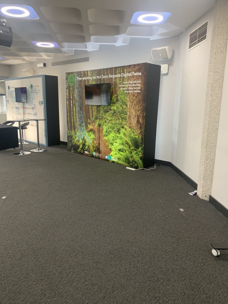 DB Williamson tweet media