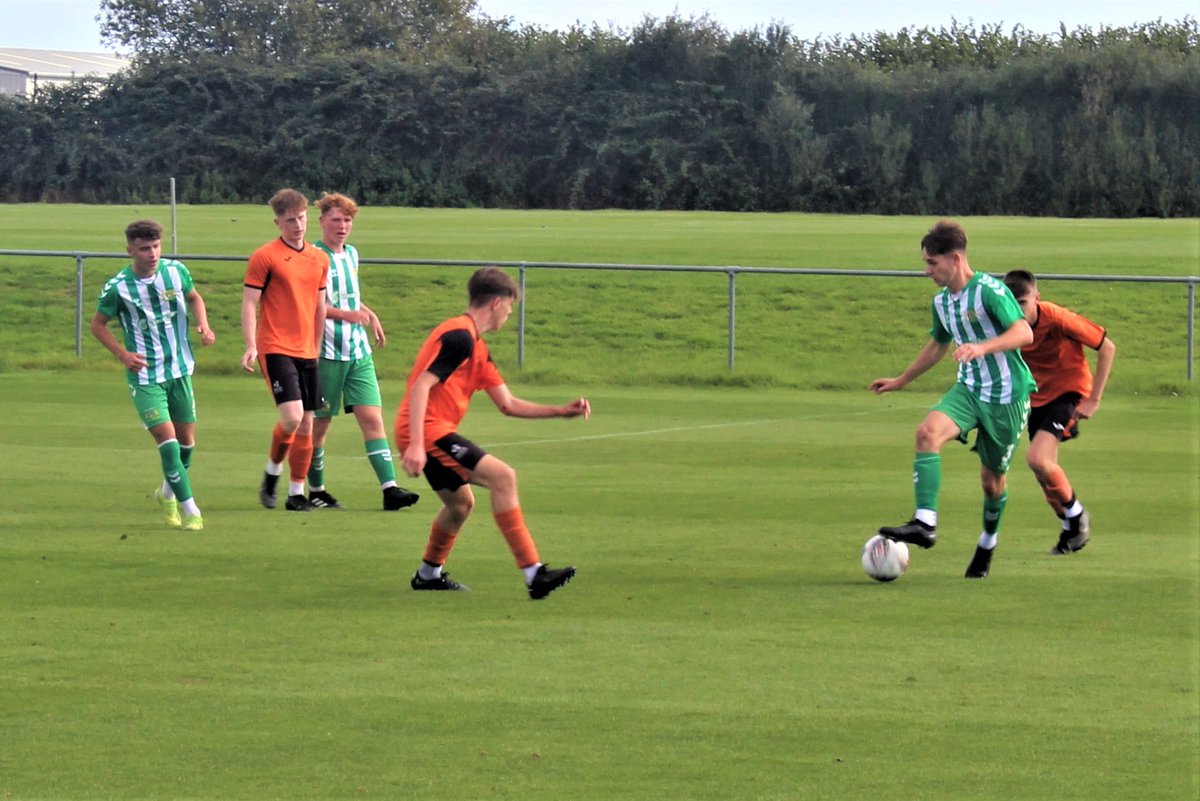 YTFCACADEMY's tweet photo. Yeovil Town U18s @ytfcacademy take on high flying Bridgwater Town U18s @BridgwaterUtdA on Saturday in a return to South West Counties League action @SWCYouthLeague  #YTFC 

Good luck lads!

⏲️10.30 KO
📅23/03/24
🏟️Gassons Lane, Somerton FC, TA11 6HW https://t.co/hsXY9MkKop