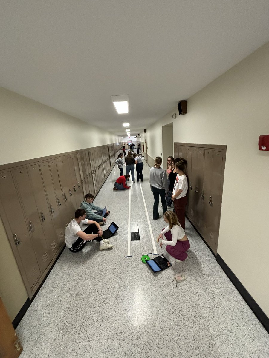 Mr. Hilbert (@mr_hilbert) on Twitter photo ACP Biology students are creating a timeline, to scale, of the history of life on Earth. (100 feet equals 4 billion years) <a href="/wearrrichmond/">WeRrichmond</a> <a href="/LearnatRHS/">Richmond High School</a> ACP Biology students are creating a timeline, to scale, of the history of life on Earth. (100 feet equals 4 billion years) <a href="/wearrrichmond/">WeRrichmond</a> <a href="/LearnatRHS/">Richmond High School</a>