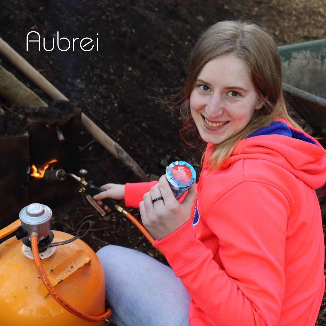 CSUS Honours students are still working very hard, the sun even came out today!
Say hello to some of our students 📸😁

#csus #servicelearning #ringfort #experimentalarchaeology #hello! #fieldschool #irishheritageschool #irelandshiddenheartlands #workinghard