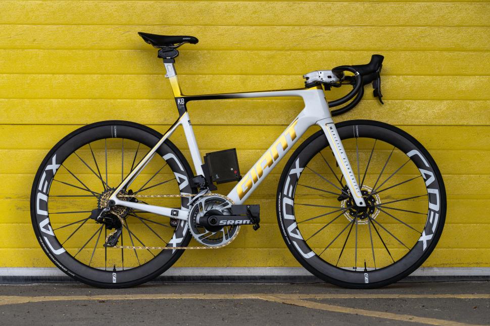 Body Rocket expands its real-time drag measuring system to road bikes and reveals intriguing prototype road.cc/content/tech-n…