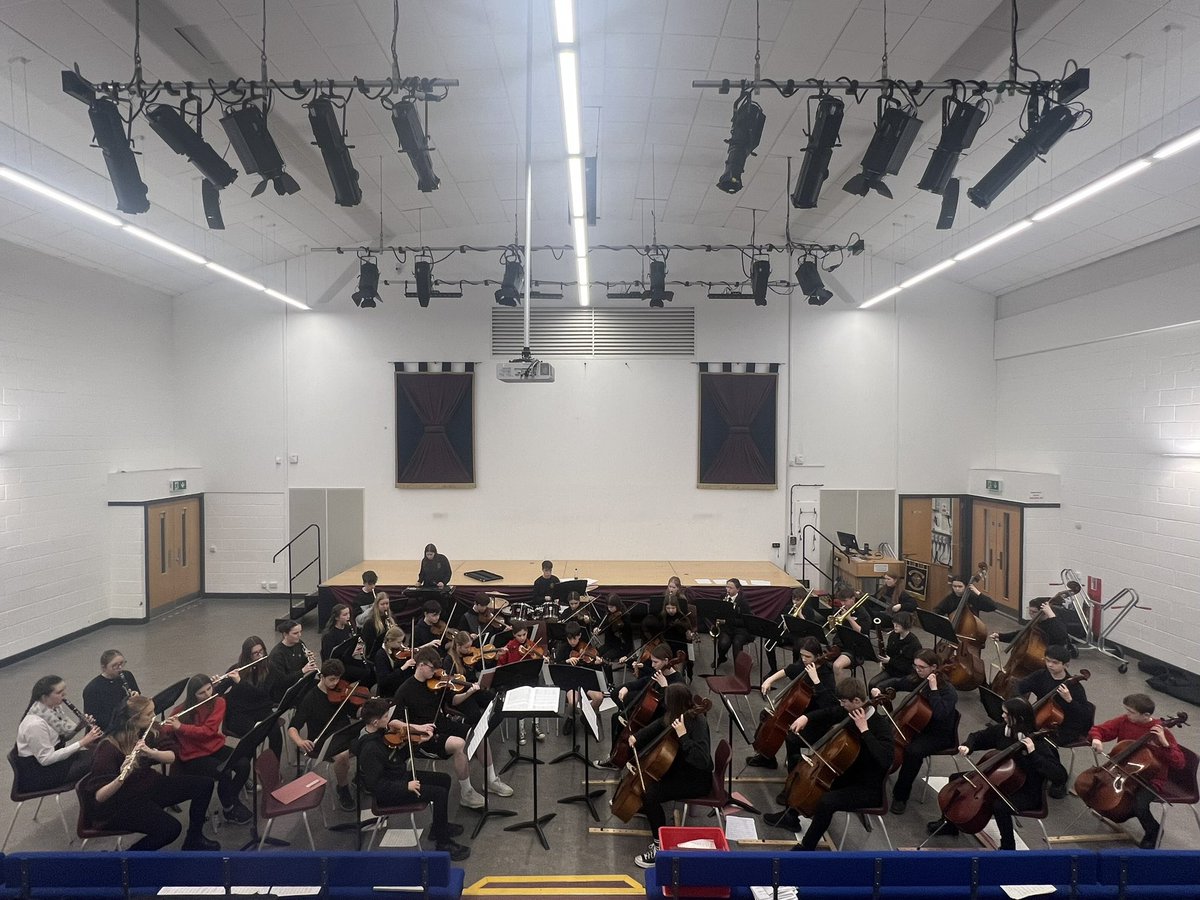 🎶🤩🎶Fab orchestra rehearsal tonight, really good to see the progress they have made since January. Great to have our @aberdeenuni @UoAMusicDept student playing flute with us too. 🎶🤩🎶#orchestra #livemusic #teamwork #leadership #problemsolving #communication