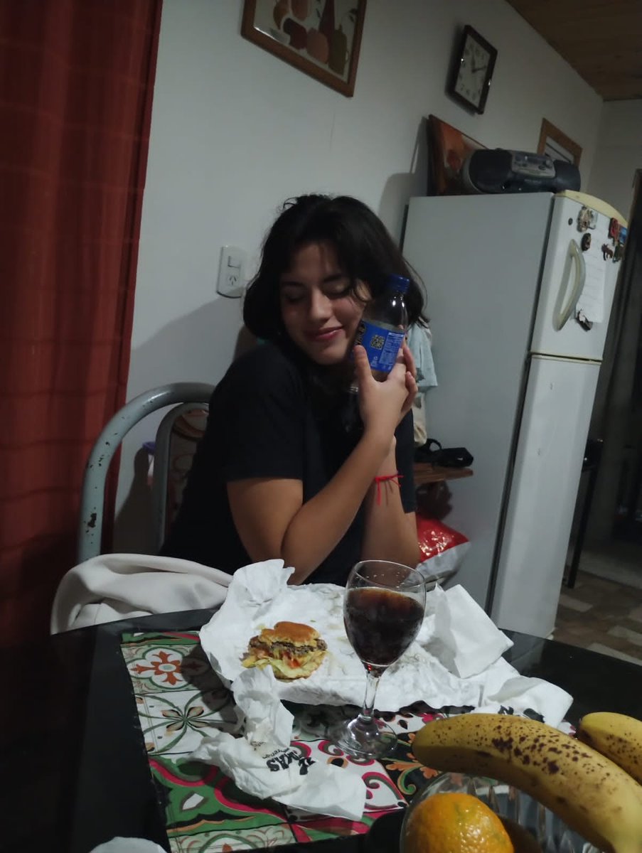 silex.⠀ Las lindas opinamos de lo que venga.