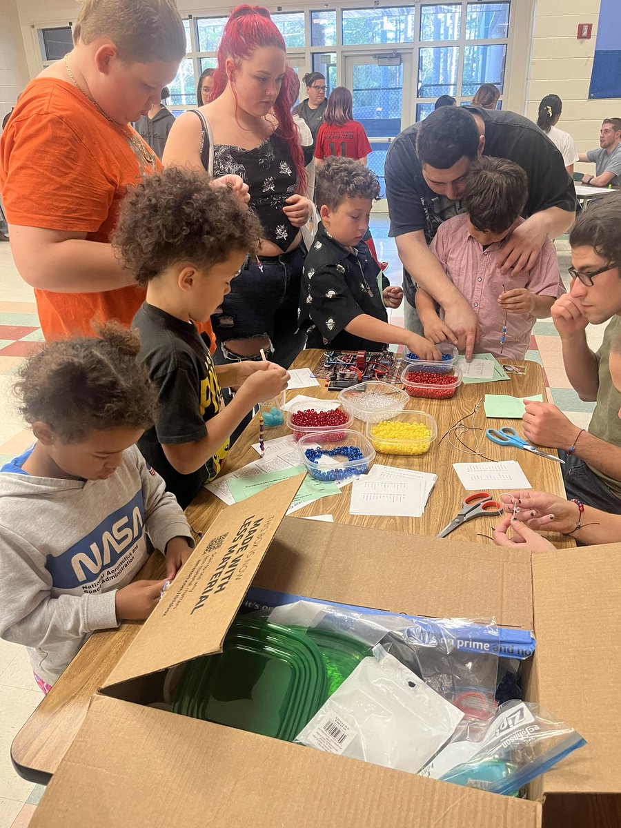 MrsPaulSCIENCE's tweet image. Tonight reminded me why we do what we do! Seeing so many of my students with their families, enjoying each other, getting excited to see me, it was incredible! @hmseaglesFL Science Night was such a success!! #VCSscience