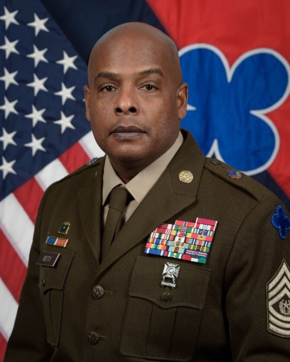 Congratulations to the @88thRDBlueDevils’ own Command Sergeant Major Gregory Betty! He was just announced as the 15th Command Sergeant Major, U.S. Army Reserve Command.            

Blue Devils!!

usar.army.mil/News/News-Disp…