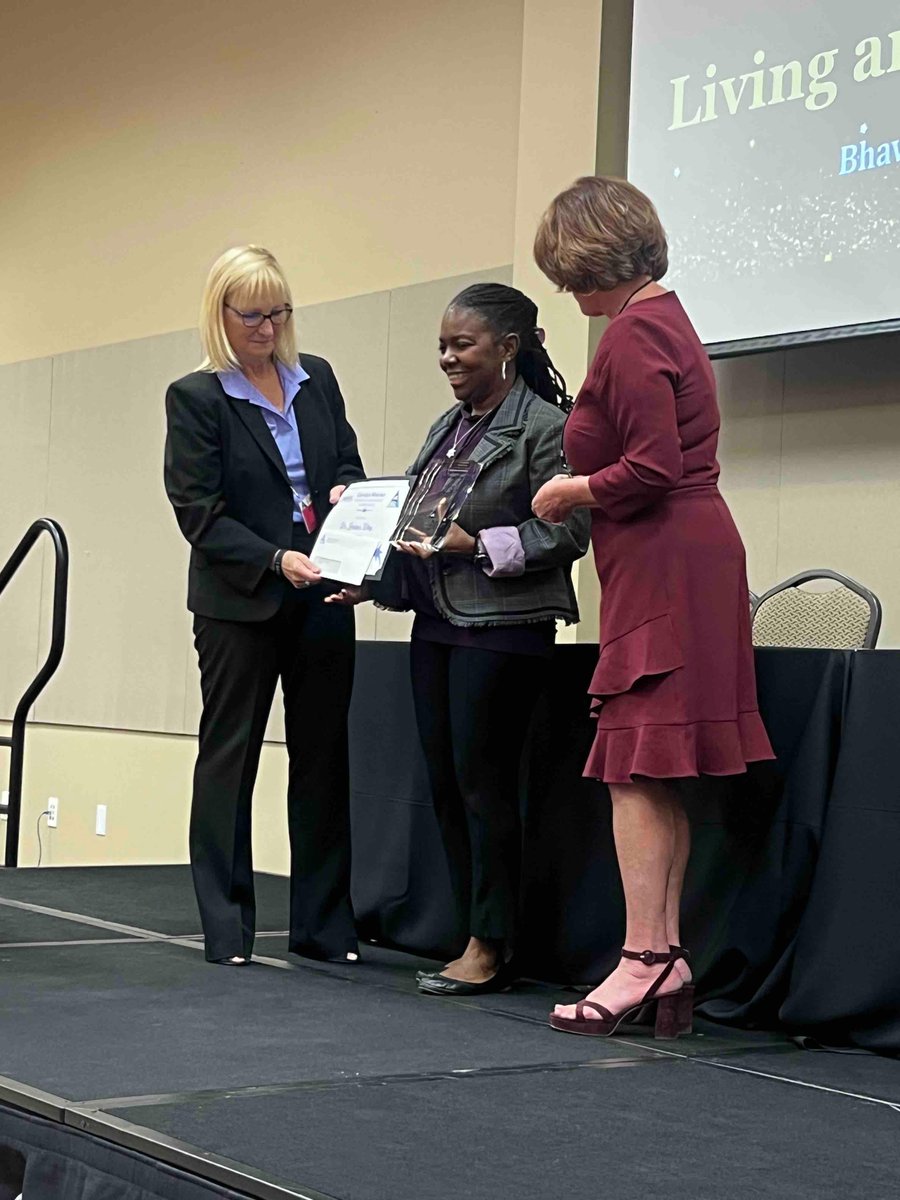 Dr. Jacqueline Clay has been honored at the ASA 5th Annual Women Leadership Conference for her remarkable achievements. Her dedication and leadership are truly inspiring. Congratulations, Dr. Clay, on this well-deserved award! #lopesteachup #ASA #WomenLeadership #Inspiration