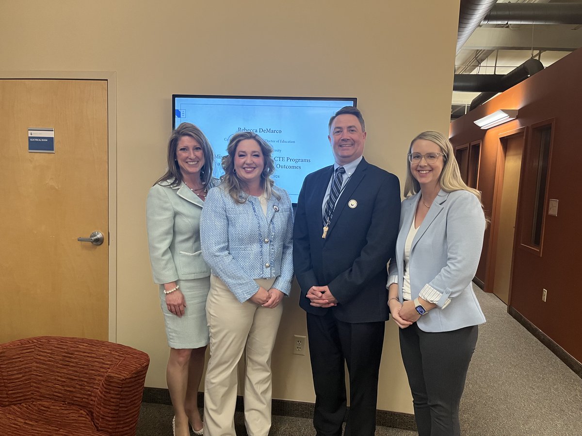 Congratulations to Dr. Rebecca DeMarco for successfully defending her dissertation!