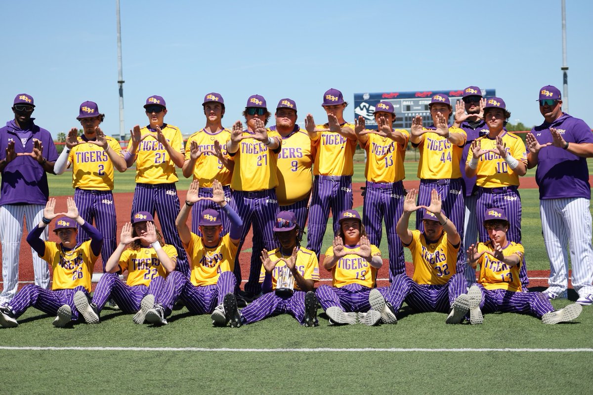UCH BASEBALL (@uchsbaseball1) on Twitter photo The Tigers went 3-0 this week to win the <a href="/PSBaseballinc/">Prospect Select</a> HS Classic spring break event! With wins over 5A Port St.Lucie and 7A Lake Nona, the Tigers were able to clinch the #1. They defeated the #2 seed Evangelical Christian School 5-0 today to win the Championship! 🐅⚾️ The Tigers went 3-0 this week to win the <a href="/PSBaseballinc/">Prospect Select</a> HS Classic spring break event! With wins over 5A Port St.Lucie and 7A Lake Nona, the Tigers were able to clinch the #1. They defeated the #2 seed Evangelical Christian School 5-0 today to win the Championship! 🐅⚾️