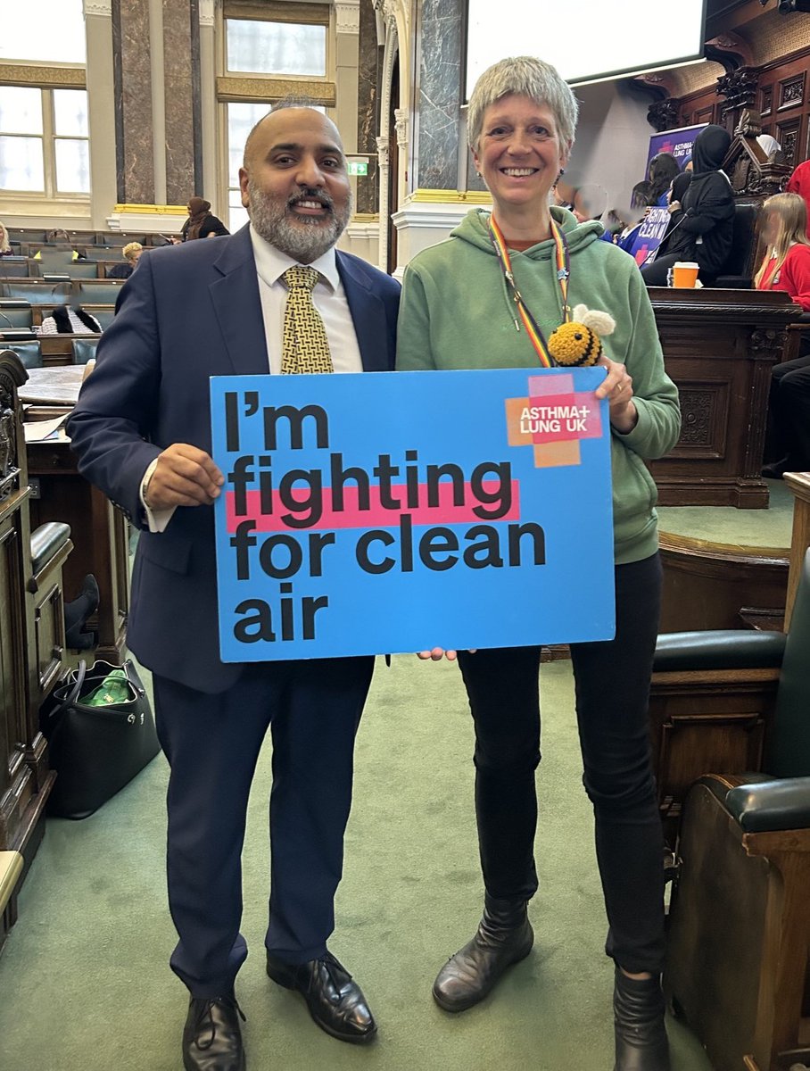 Lib Dem Mayoral candidate Sunny Virk and Councillor Izzy Knowles speaking to school children today about reducing pollutants in the air.