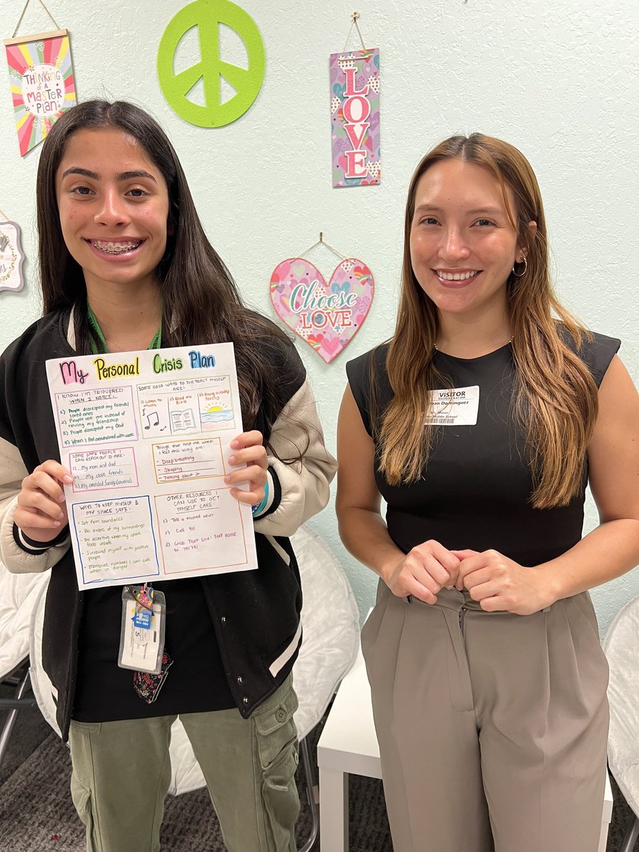 Ms. Joan, from Women in Distress, taught our Peer Counselors valuable information on having healthy relationships. Additionally, they created Crisis Plans to ensure their safety! #BeTheChange #FutureLeaders #CreateYourCulture @Glades_MS