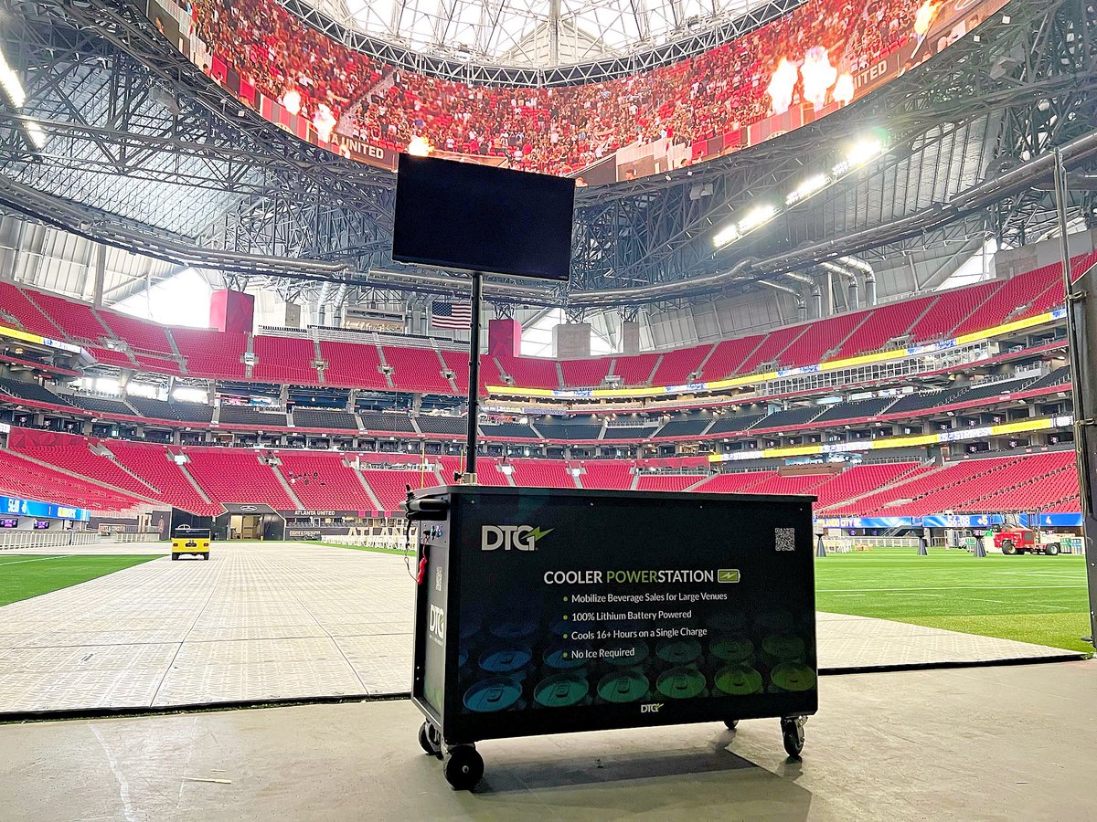 POP QUIZ! How many #DTGpower men does it take to display two DTG Cooler PowerStations? ANSWER: 🙋🏼‍♂️🙋🏻‍♂️… not due to the fact that they wanted to see @MBStadium of course 😉 Thank you CRO & Founder, Richard Shaheen and Systems Engineer, Mike Stockwell for the free & flawless delivery