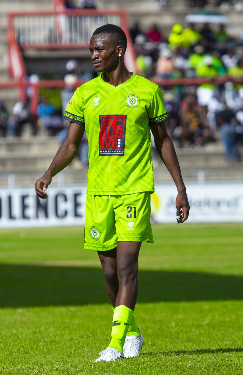 Exclusive Management Company tweet media