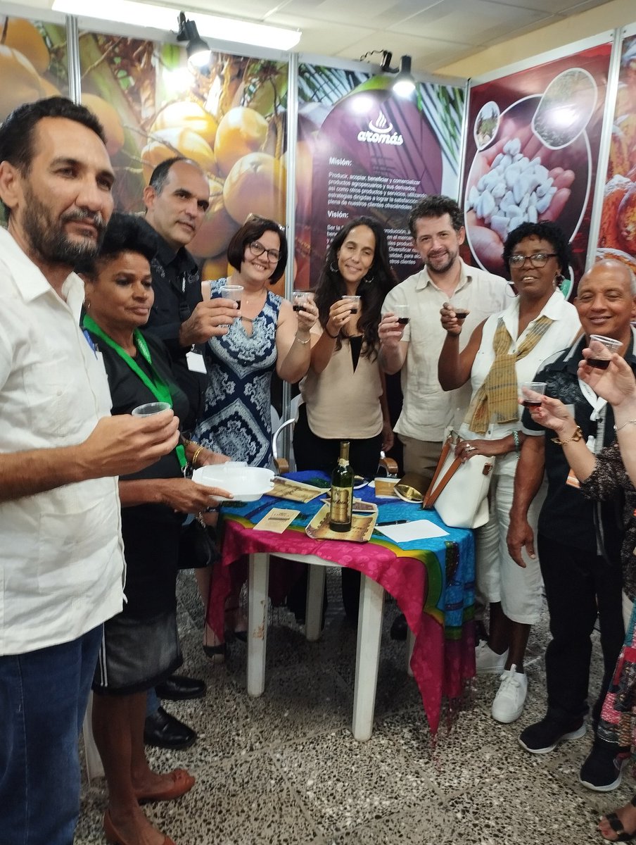 #FIDA en #FIAGROP! oportuno recorrido por diferentes espacios del recinto Fevex Habana. Intercambios con representantes del MINAG, GAF, GEGAN, actores no estatales y productores-as signaron cada momento!