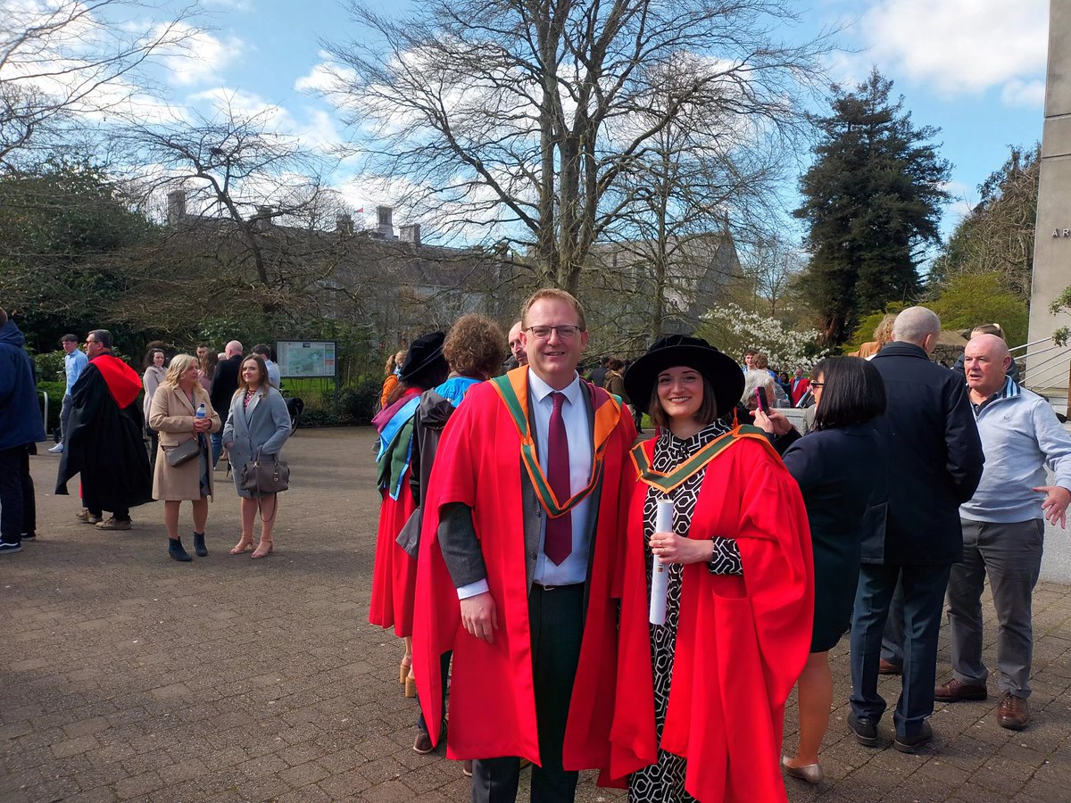 Congrats to the two new Doctors @Nadia_Grasso_ and Tugce Aydogdu @fnsucc @UCCFoodTraining and @TeagascFood and  who were conferred with PhD's earlier today. I am so proud of you both - it has been a pleasure to be your supervisors. @akellyucc @foodiecoms @SEFSUCC @UCC