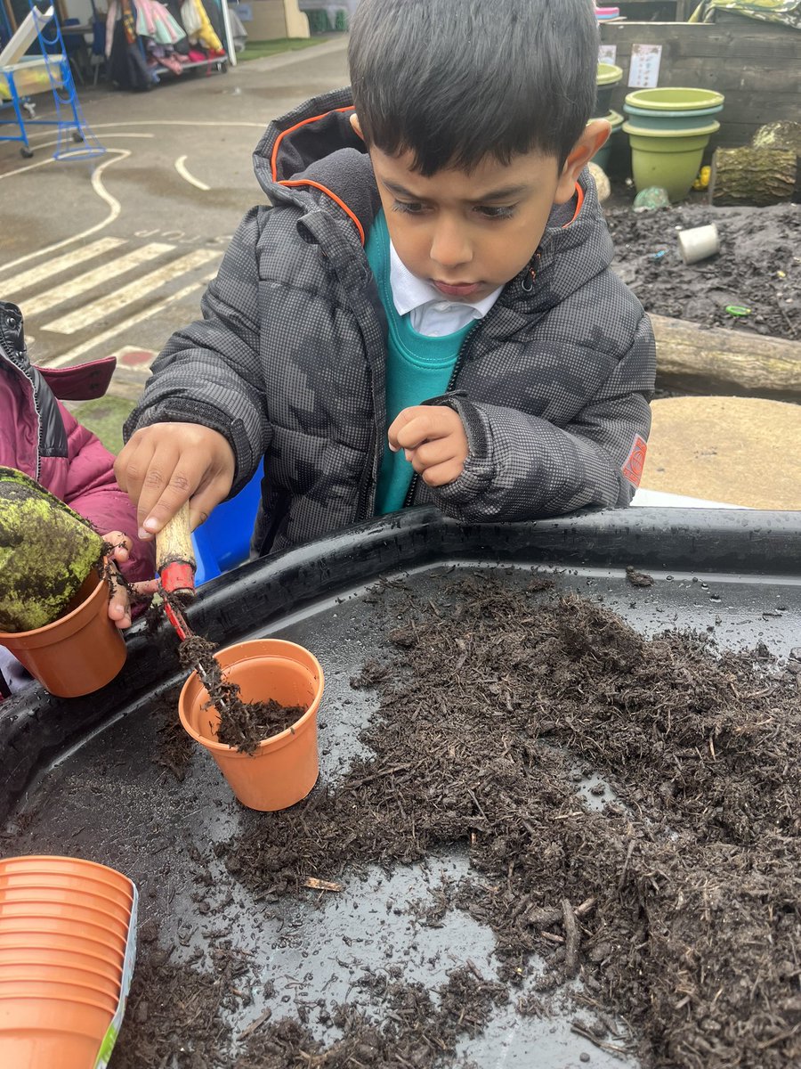 Haslam Park Primary School tweet media