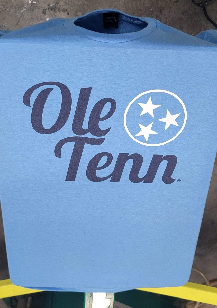 OleTenn's tweet photo. We're big on reppin local! So of course we had to come out with some @HVAHawks colors! Make sure to stop by our booth this weekend for the Nest Fest and get yours! https://t.co/Y1VWwTZ5kz