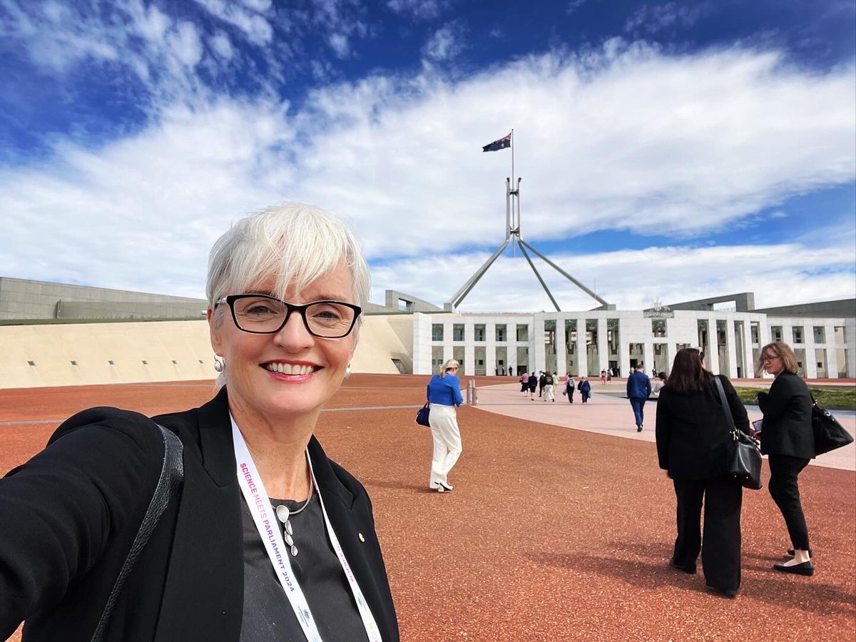 Prof Emma L Johnston AO FAA FTSE tweet media