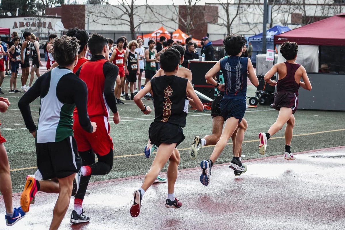 ArcadiaUnified's tweet image. Cloudy skies rainfall could not stop Arcadia High School from hosting the 2024 Arcadia Distance Challenge! Arcadia performed well, securing medals and breaking personal records! Be sure to cheer on the team on Friday, March 22 at South Pasadena High! #ApacheStrong