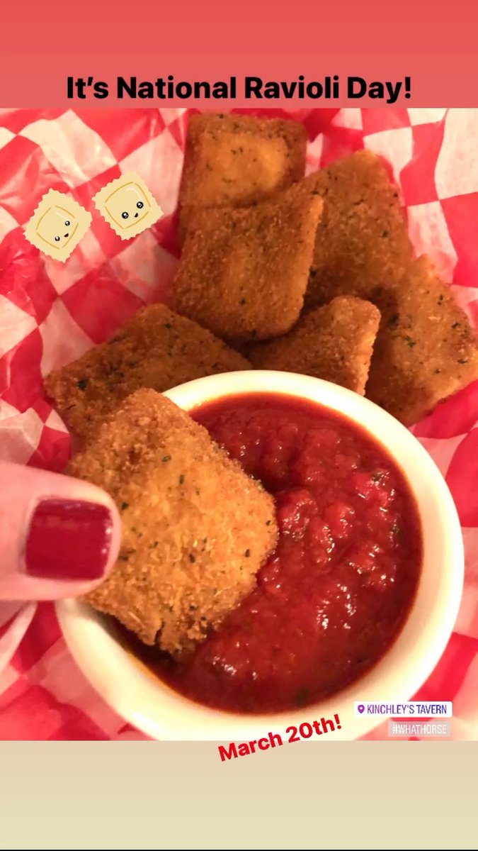 It’s National Ravioli Day!😋 Did u know that we have a fried ravioli appetizer?! It comes with marinara sauce, but u could go crazy & have it with Fra Diavolo instead! Give it a try!😉🤤 #ravioli #nationalravioliday #friedravioli #kinchleys #kinchleystavern #pizza #whathorse?