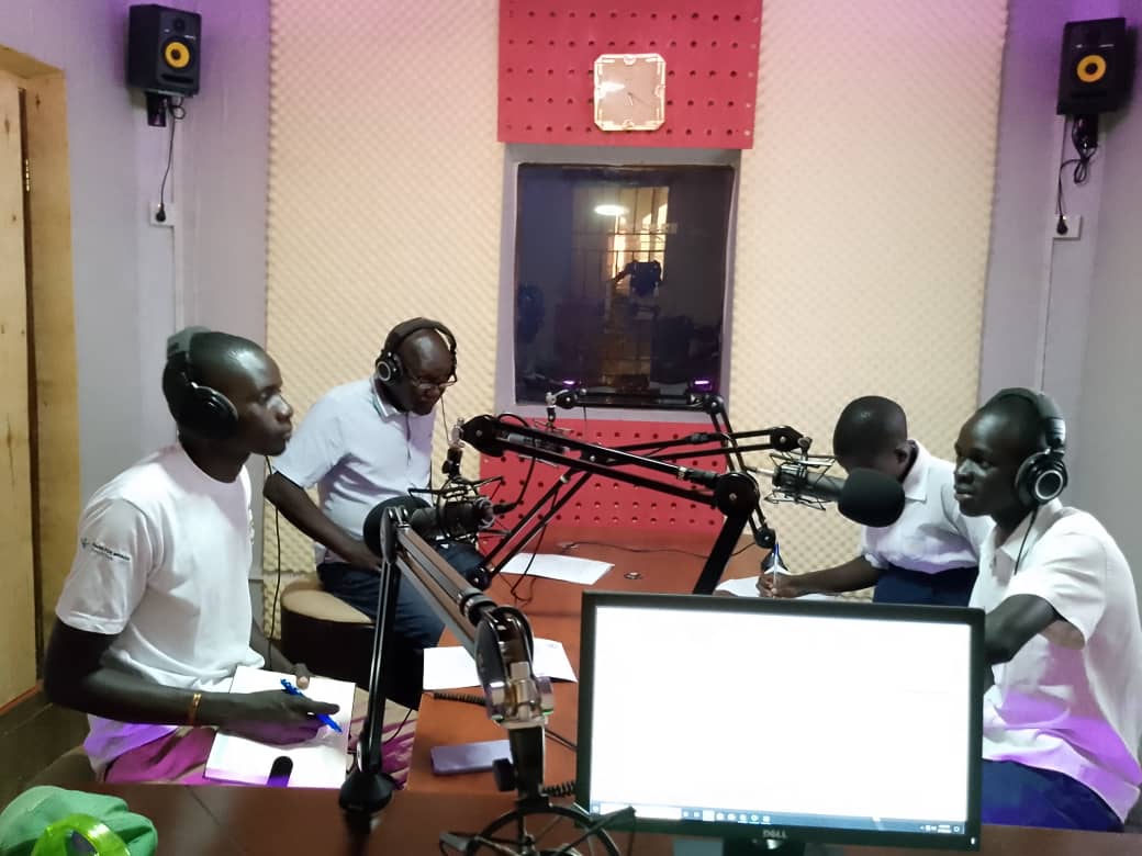 Empowering girls through education! Students from Yei Day SS joined an enlightening radio talk show by #WFC Yei, discussing the vital role of education in girls' empowerment and combating SGBV. Grateful for the platform #IWD2024 Thx 2 @GIZ_SouthSudan @CareSouthSudan for support.