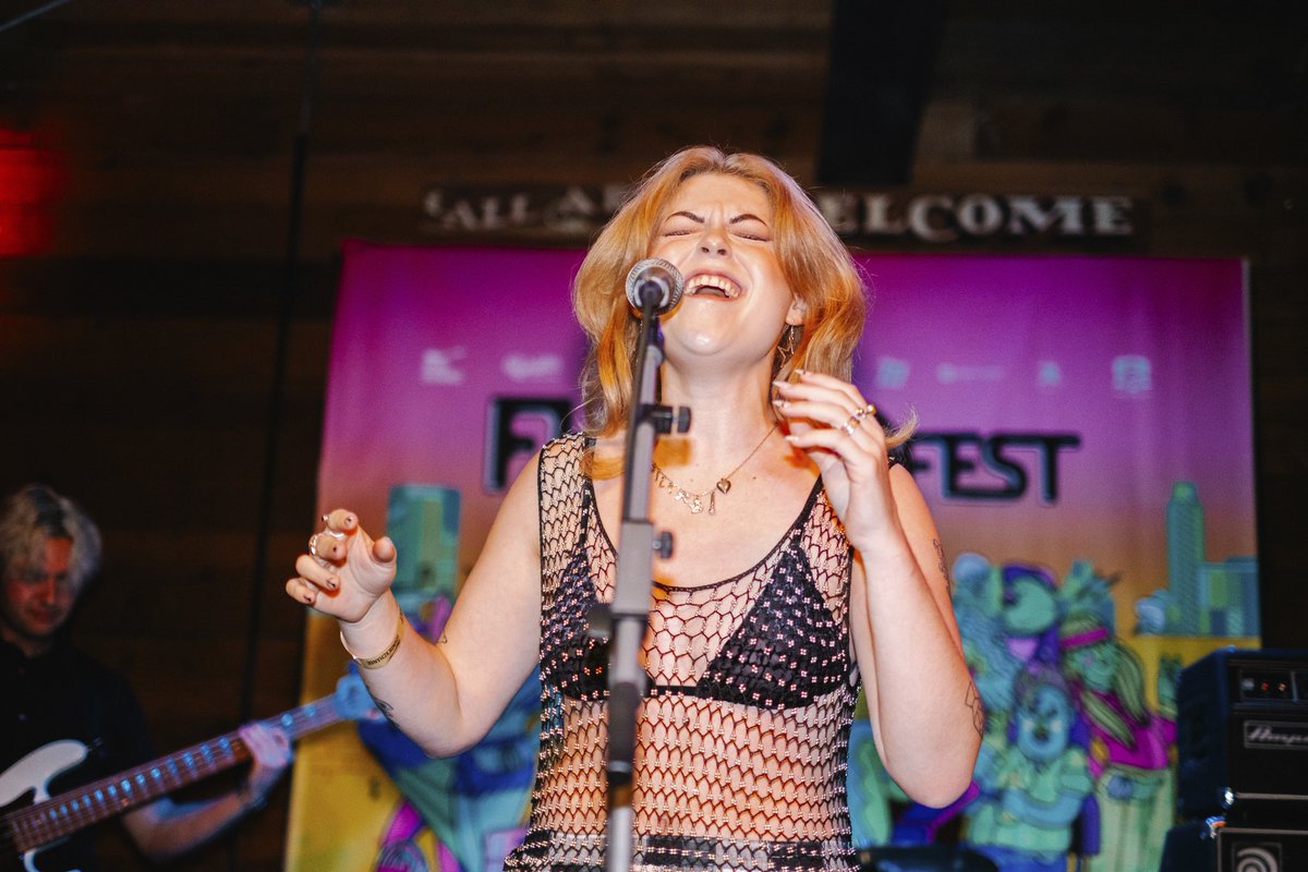 Wilt, the grunge-inspired band, owned the stage at SXSW's Mohawk.🎸

Here’s the link to read the electrifying experience told by DJ Rat, <a href="/darrenp_6/">Darren Poulos</a> 🐁!

kvrx.org/app/blog/conce…

Photos by <a href="/spencerponeal/">spo</a>