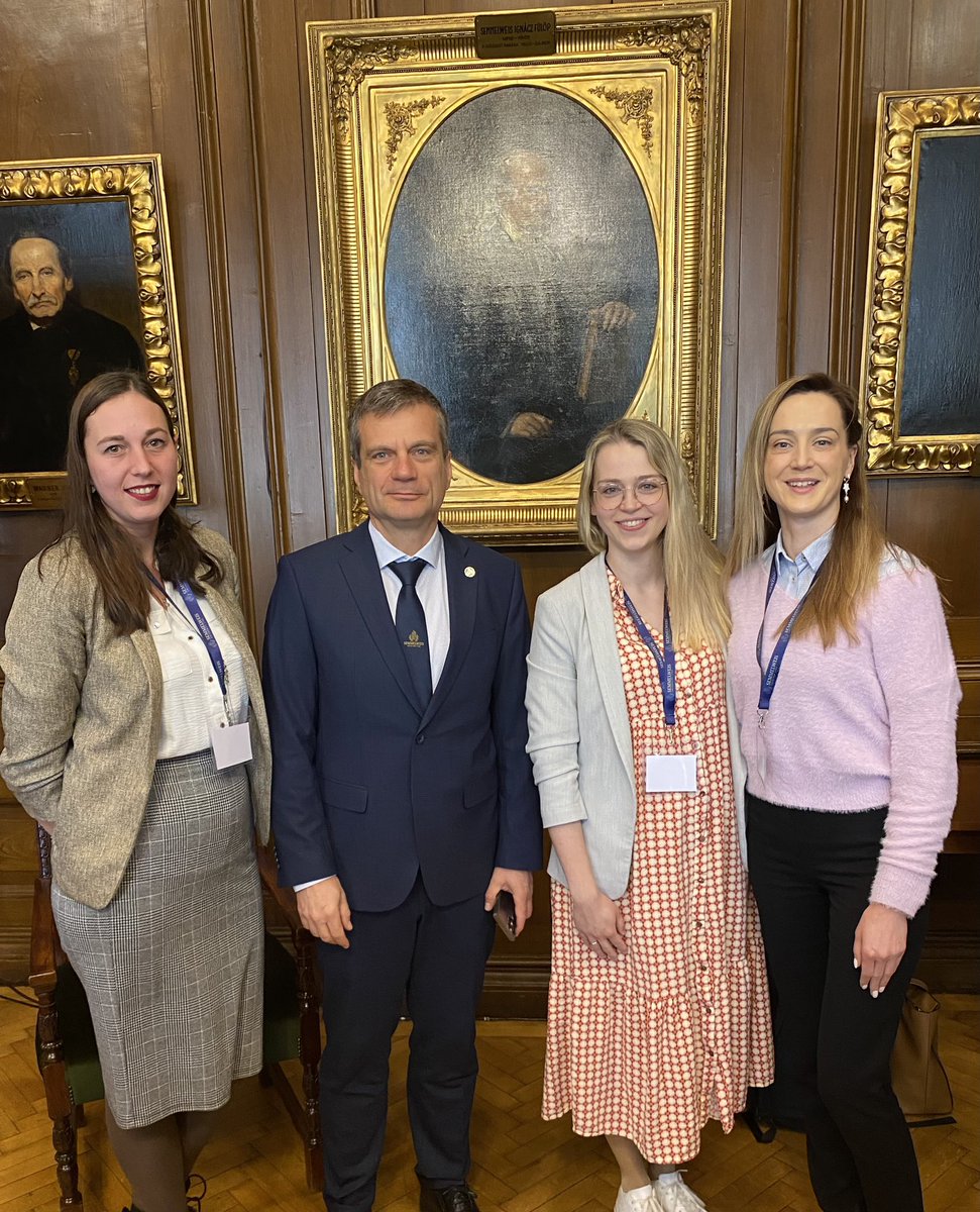 CAETAN_Saule's tweet photo. 🎯Although the closure of one project signifies completion, it also marks the beginning of new opportunities and endeavours.🎉Thank you sincerely for the warm welcome extended by @semmelweishu 🎉 and FG6 chair Kateřina Ornerová @Alliance4lifeEu @CEITEC_Brno #research #techtrans https://t.co/eXJpYaVhNh