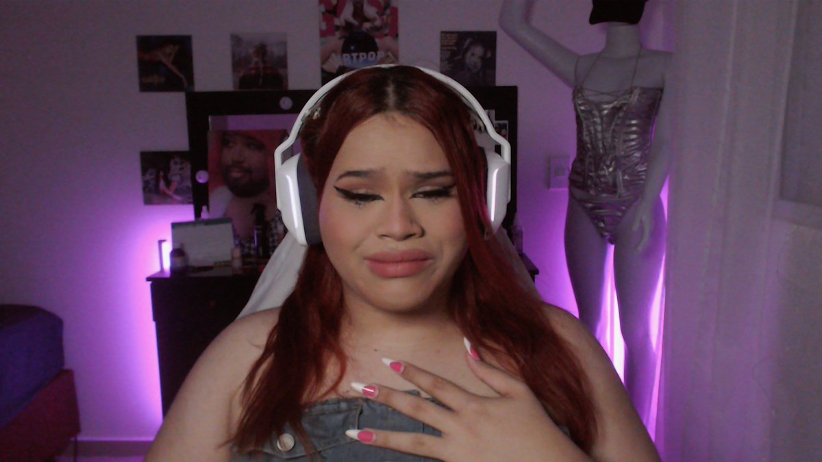 DONATHUSSY DE ANIVERSARIO EU TO VEA!!!

2 REAIS + 2 MINUTOS

twitch.tv/mdmdaiane
