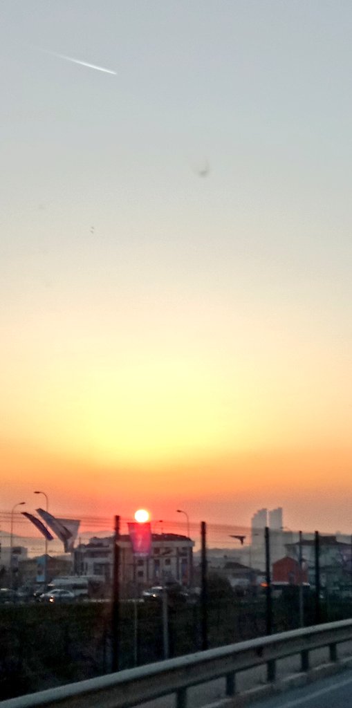 Camogluyesim91's tweet photo. #günbatımı https://t.co/59ay4UaVIQ