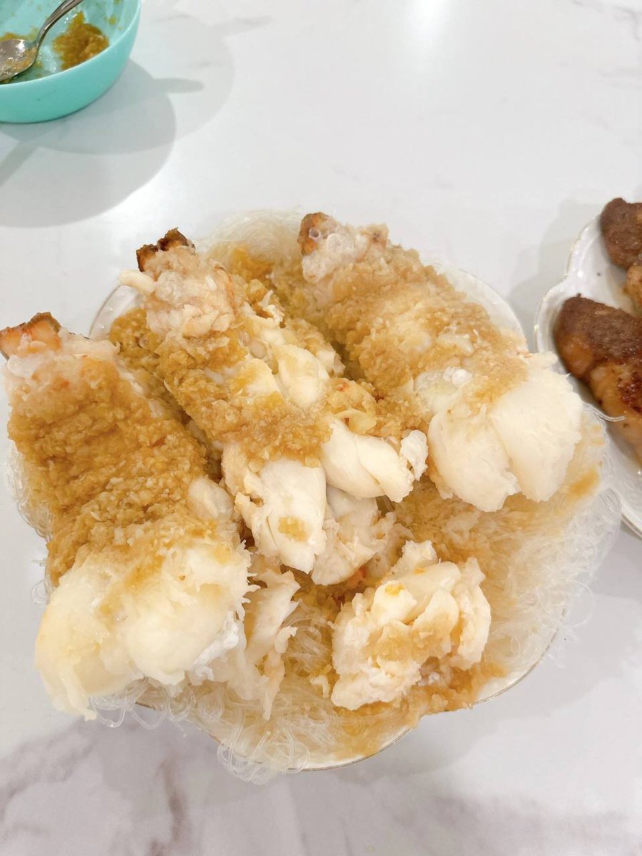 Cc6Lin's tweet image. ニンニクと魚介類の相性は抜群です。🙋‍♀️