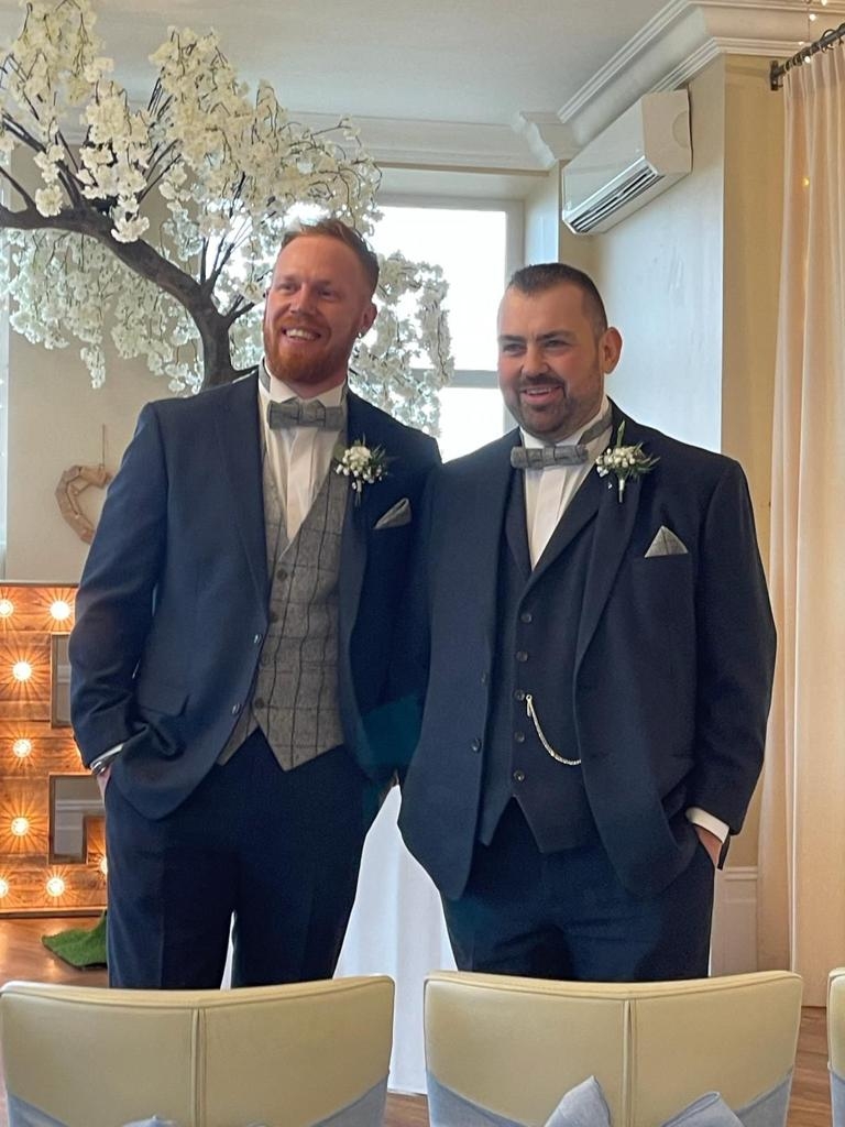 'I was close to dying before my best friend made once in a lifetime gesture' tinyurl.com/y5fx28fu