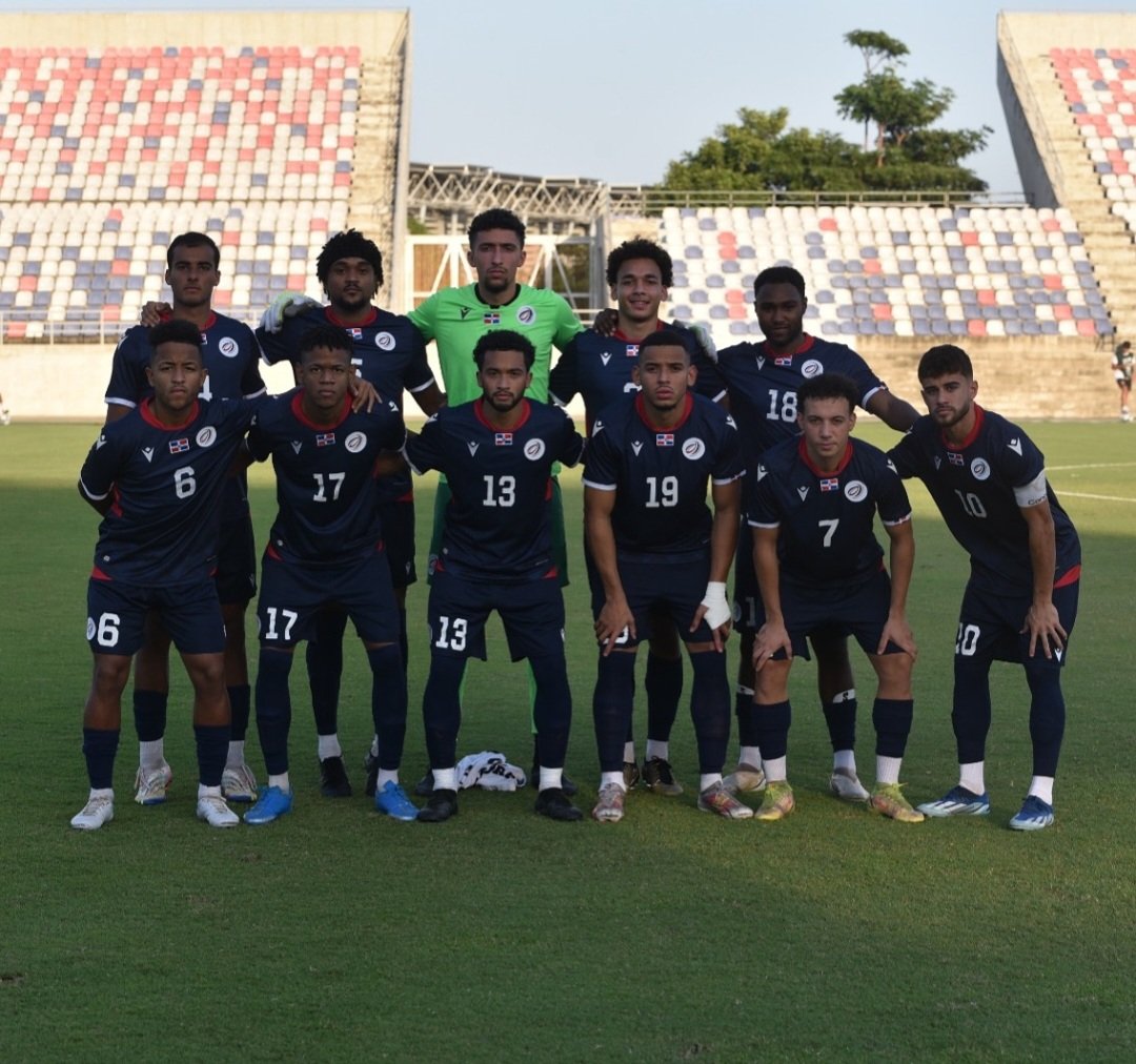 Ya tenemos los equipos que se enfrentarán a España masculina y femenina en los Juegos Olímpicos. ⚽

📌 Grupo muy asequible de la selección masculina que inaugurará los Juegos Olímpicos en París:

• Rival asiático sin determinar 
• Egipto 🇪🇬
• República Dominicana 🇩🇴