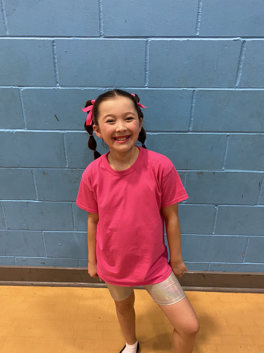 Giffnock PS tweet media